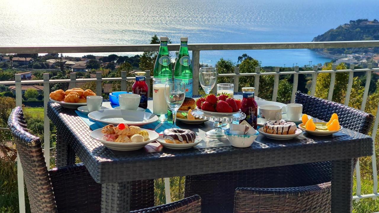 Naturamare Apartments - Piscina Idromassaggio Con Vista Mare Aperta Fino Alle Ore 22-00 Capo Vaticano Exterior foto