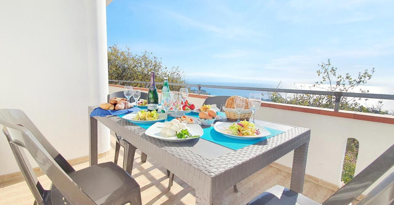 Naturamare Apartments - Piscina Idromassaggio Con Vista Mare Aperta Fino Alle Ore 22-00 Capo Vaticano Exterior foto