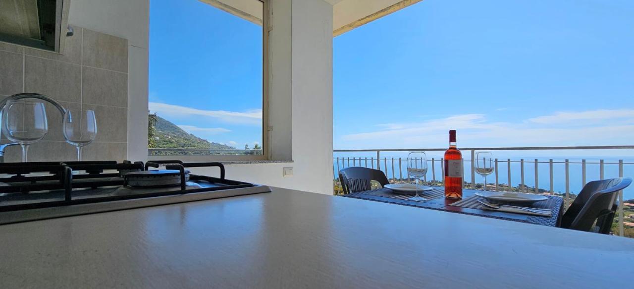 Naturamare Apartments - Piscina Idromassaggio Con Vista Mare Aperta Fino Alle Ore 22-00 Capo Vaticano Exterior foto